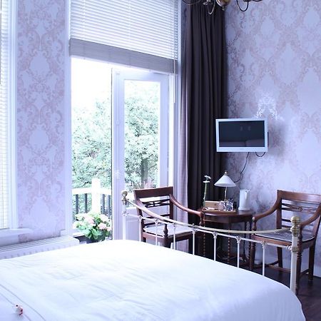 B&B Op Ut Hoekie Dordrecht Kamer foto