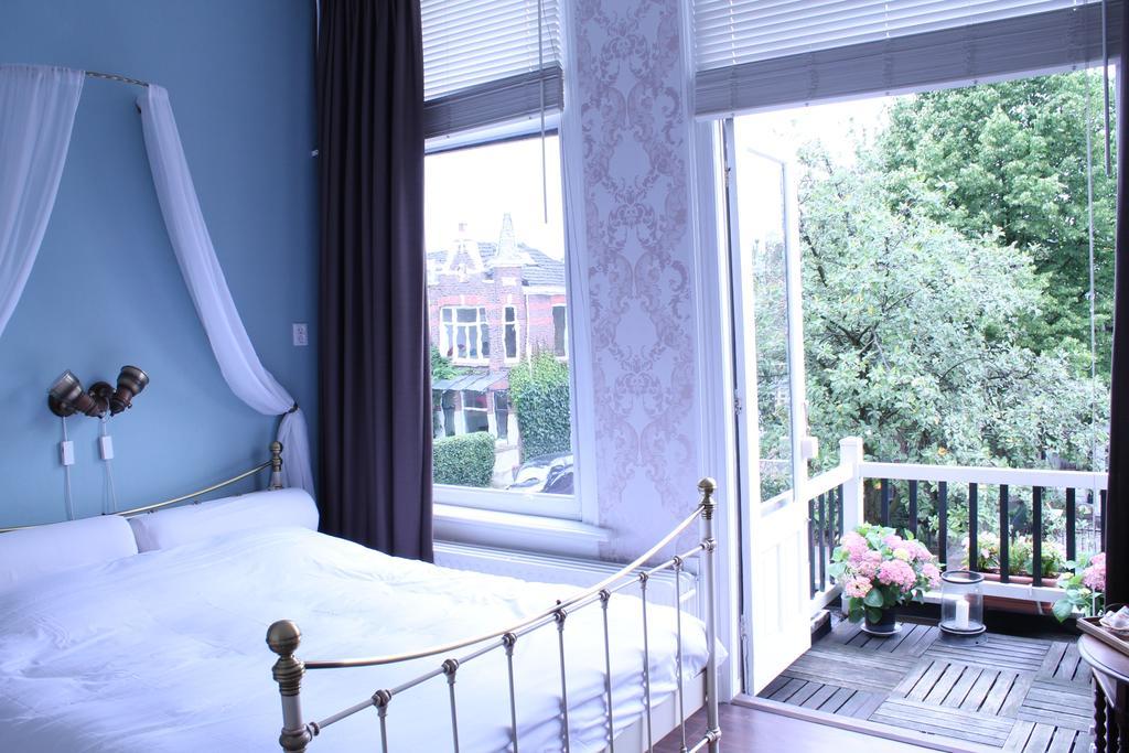 B&B Op Ut Hoekie Dordrecht Kamer foto
